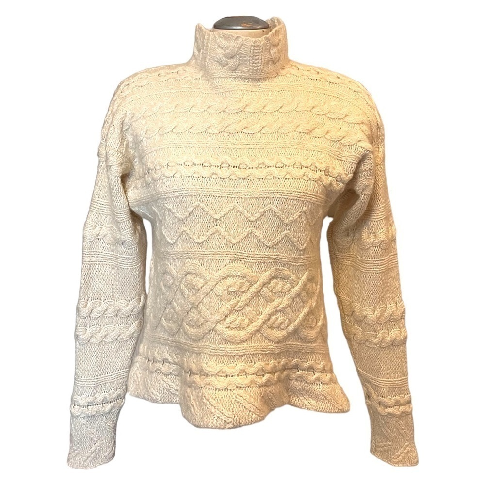 East River Rare Hand Crafted Ivory Aran Cable Knit Wool Sweater